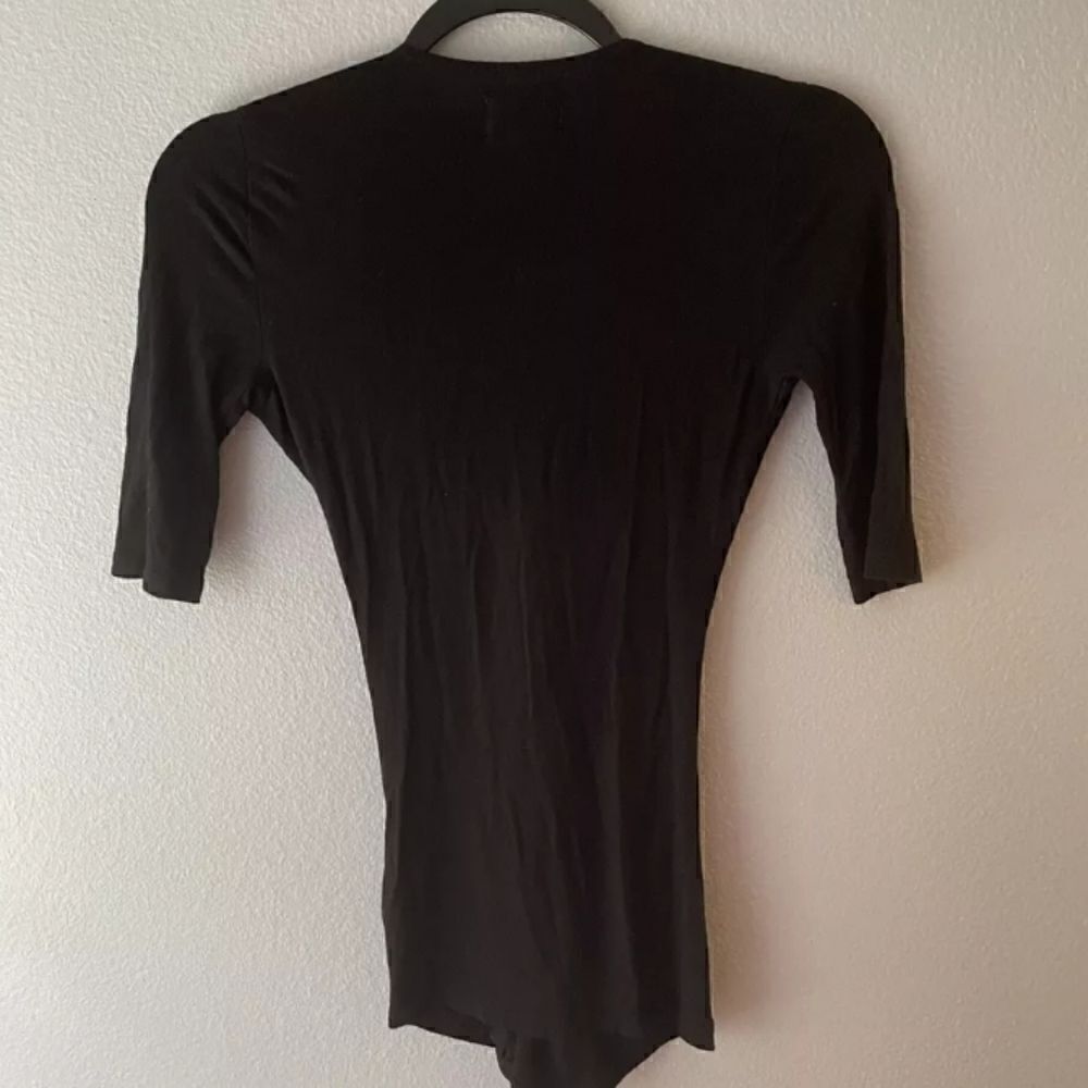 Anthropologie Deletta V Neck Wrap Top with Short Sleeves Sz XSMALL Black - Picture 6 of 11